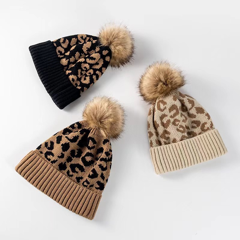 Женская вязаная шапка-бини с л – обзор и цена Beanie Cuffed Knit